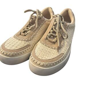 Outwoods Shauna-2 Fashion Sneakers Shoes Women SZ 8 Beige Crochet Sides Artsy